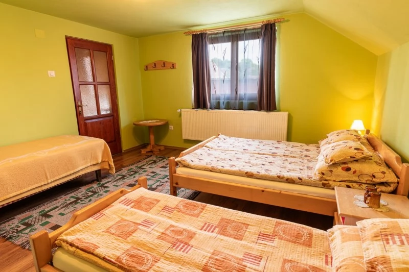 Farcád Szállás | Motel (K0105-14) A kép szerzői jogvédelem alatt állhat. Javasolt a kapcsolatfelvétel a jog tulajdonossal.