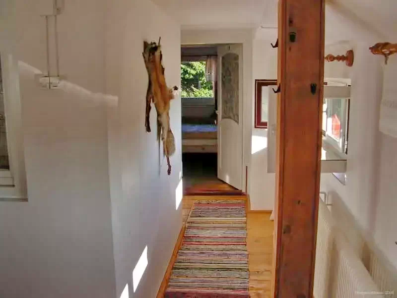 Harghita-Băi Cazare | Motel (K0186-7) Imaginea poate fi supusă drepturilor de autor. Se recomandă contactarea titularului drepturilor.