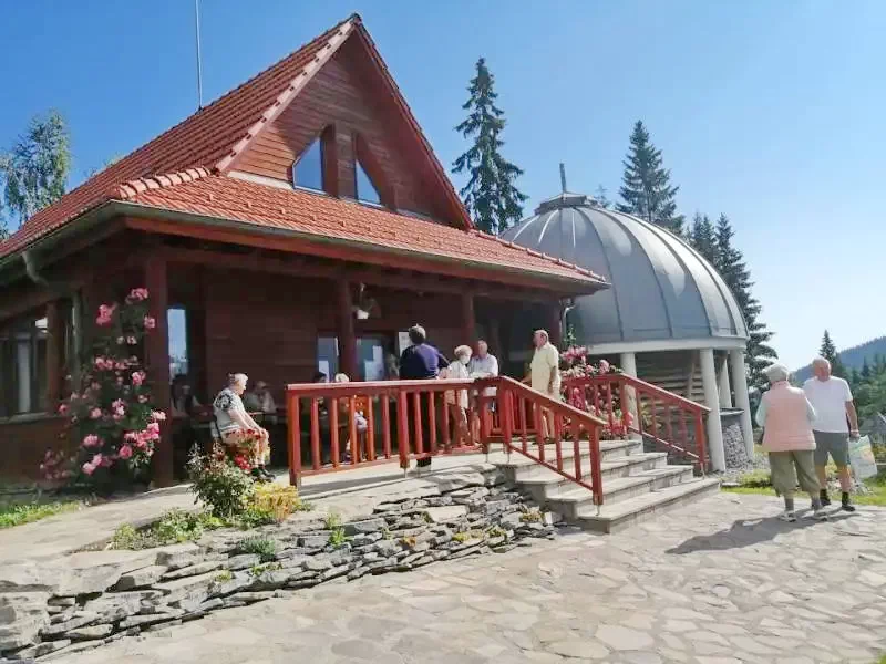 Harghita-Băi Cazare | Pensiune (K0186-26) Imaginea poate fi supusă drepturilor de autor. Se recomandă contactarea titularului drepturilor.