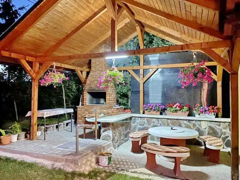 Sovata Cazare | Motel (K0267-7) Imaginea poate fi supusă drepturilor de autor. Se recomandă contactarea titularului drepturilor.