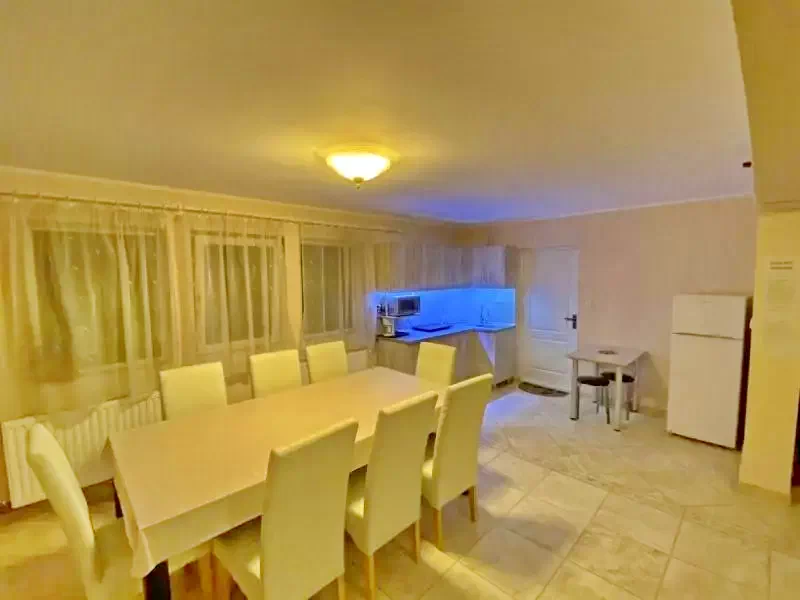 Szováta Szállás | Motel (K0267-10) A kép szerzői jogvédelem alatt állhat. Javasolt a kapcsolatfelvétel a jog tulajdonossal.