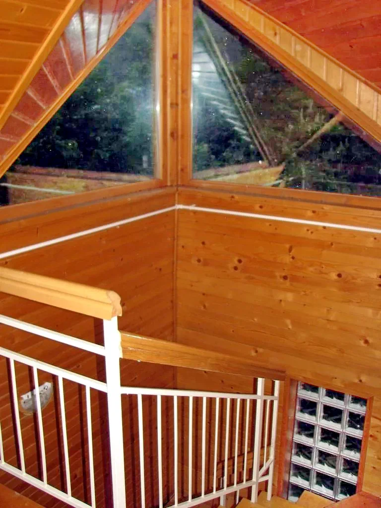 Szováta Szállás | Üdülőfalu (K0319-12) A kép szerzői jogvédelem alatt állhat. Javasolt a kapcsolatfelvétel a jog tulajdonossal.