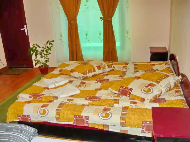 Sovata Cazare | Hotel**** (K0028-6) Imaginea poate fi supusă drepturilor de autor. Se recomandă contactarea titularului drepturilor.