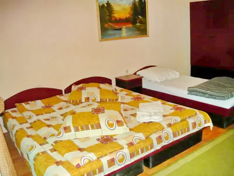 Sovata Cazare | Hotel**** (K0028-15) Imaginea poate fi supusă drepturilor de autor. Se recomandă contactarea titularului drepturilor.