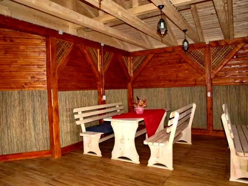 Szováta Szállás | Motel (K0334-9) A kép szerzői jogvédelem alatt állhat. Javasolt a kapcsolatfelvétel a jog tulajdonossal.