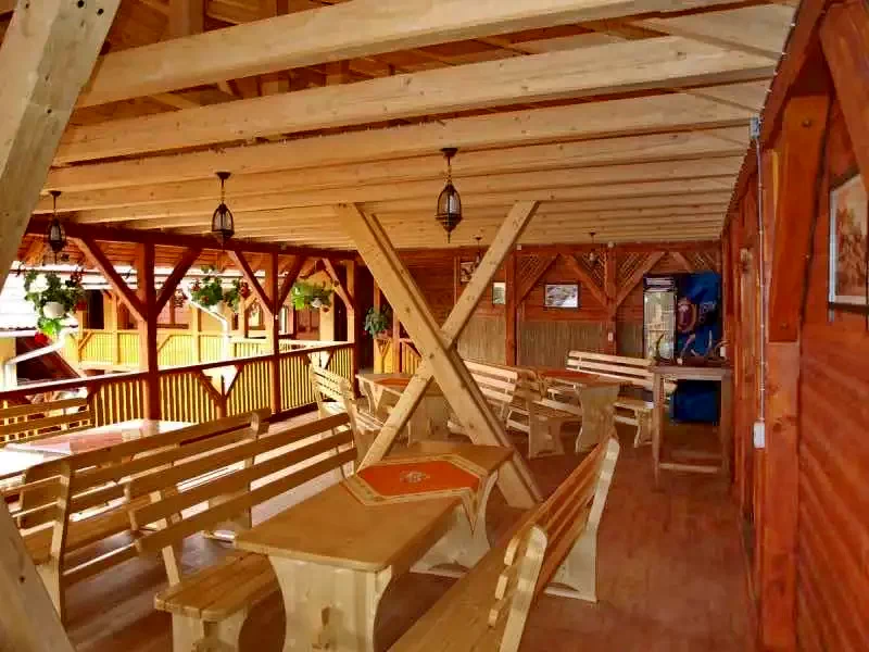 Szováta Szállás | Motel (K0334-22) A kép szerzői jogvédelem alatt állhat. Javasolt a kapcsolatfelvétel a jog tulajdonossal.