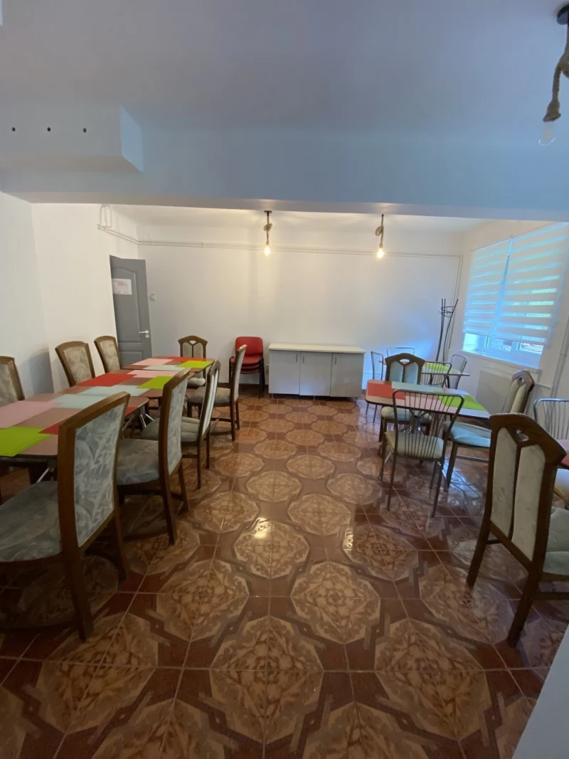 Szováta Szállás | Kemping / turistapihenő (K0348-2) A kép szerzői jogvédelem alatt állhat. Javasolt a kapcsolatfelvétel a jog tulajdonossal.