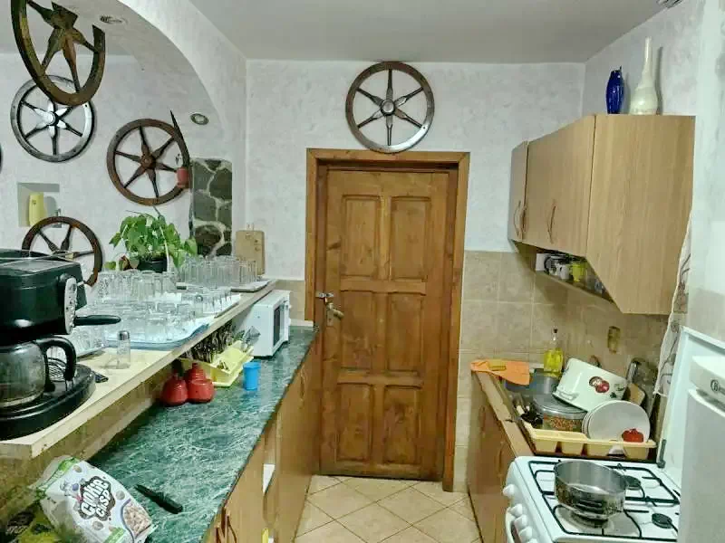 Szováta Szállás | Motel (K0678-10) A kép szerzői jogvédelem alatt állhat. Javasolt a kapcsolatfelvétel a jog tulajdonossal.