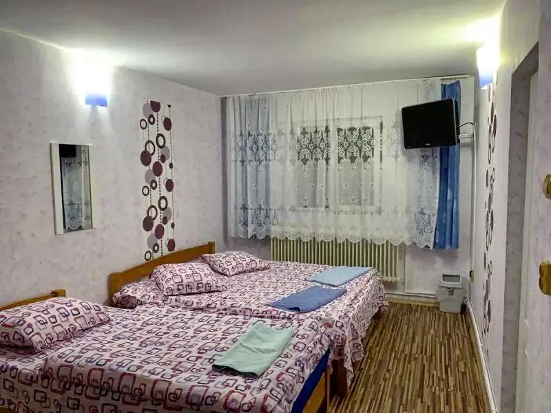 Szováta Szállás | Motel (K0678-25) A kép szerzői jogvédelem alatt állhat. Javasolt a kapcsolatfelvétel a jog tulajdonossal.