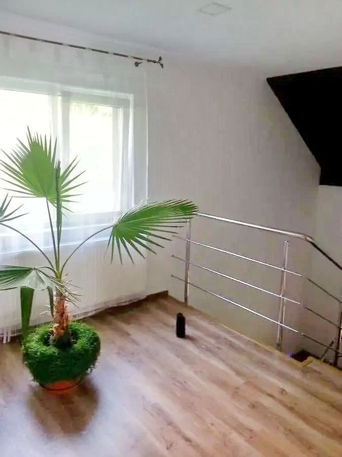 Sovata Cazare | Motel (K0680-15) Imaginea poate fi supusă drepturilor de autor. Se recomandă contactarea titularului drepturilor.