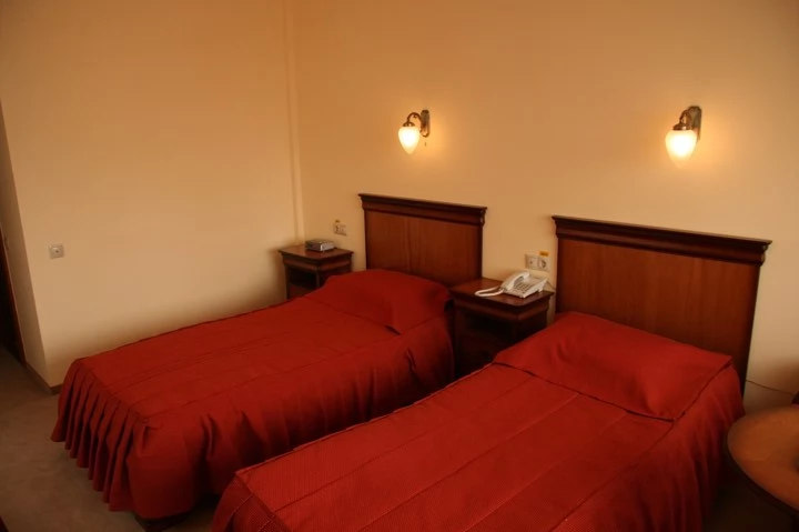 Sovata Cazare | Pensiune turistică (K0813-54) Imaginea poate fi supusă drepturilor de autor. Se recomandă contactarea titularului drepturilor.