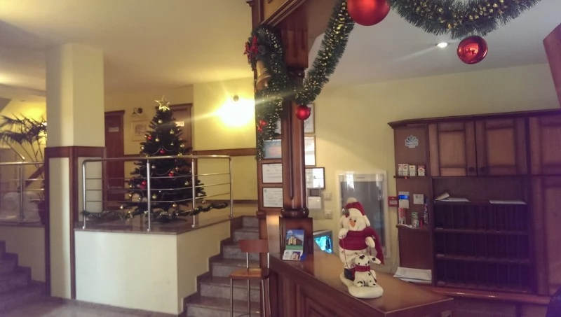 Sovata Cazare | Pensiune turistică (K0813-57) Imaginea poate fi supusă drepturilor de autor. Se recomandă contactarea titularului drepturilor.