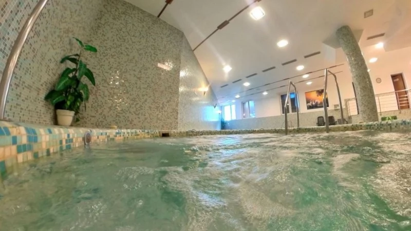 Szováta Szállás | Turisztikai panzió (K0813-63) A kép szerzői jogvédelem alatt állhat. Javasolt a kapcsolatfelvétel a jog tulajdonossal.