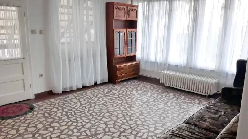 Sovata Cazare | Sat de vacanță (K0817-17) Imaginea poate fi supusă drepturilor de autor. Se recomandă contactarea titularului drepturilor.