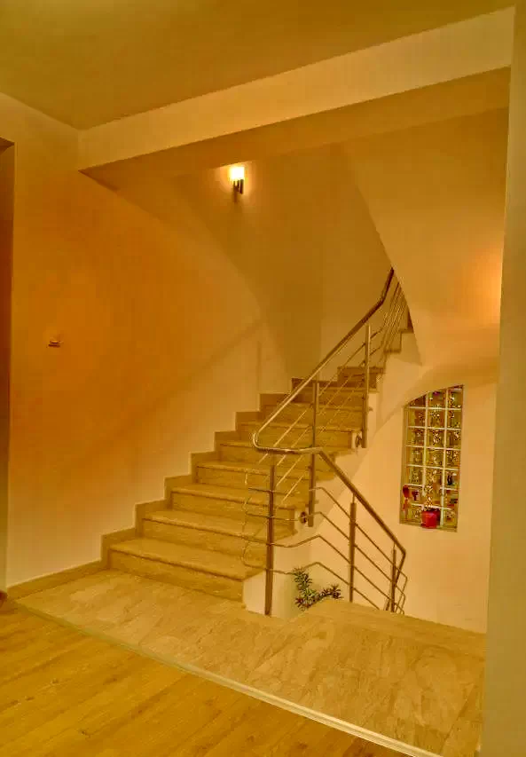 Szováta Szállás | Motel (K1068-10) A kép szerzői jogvédelem alatt állhat. Javasolt a kapcsolatfelvétel a jog tulajdonossal.