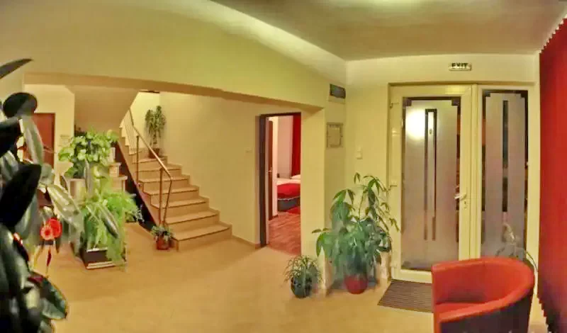 Szováta Szállás | Motel (K1070-5) A kép szerzői jogvédelem alatt állhat. Javasolt a kapcsolatfelvétel a jog tulajdonossal.