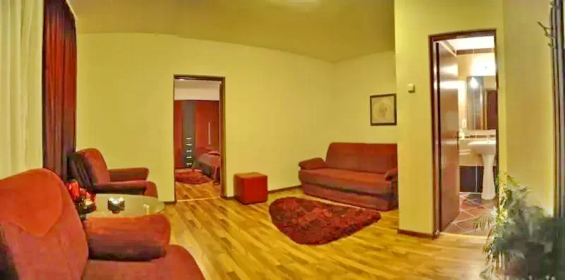 Szováta Szállás | Motel (K1070-25) A kép szerzői jogvédelem alatt állhat. Javasolt a kapcsolatfelvétel a jog tulajdonossal.