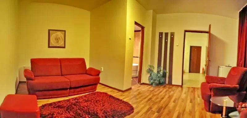 Sovata Cazare | Motel (K1070-27) Imaginea poate fi supusă drepturilor de autor. Se recomandă contactarea titularului drepturilor.