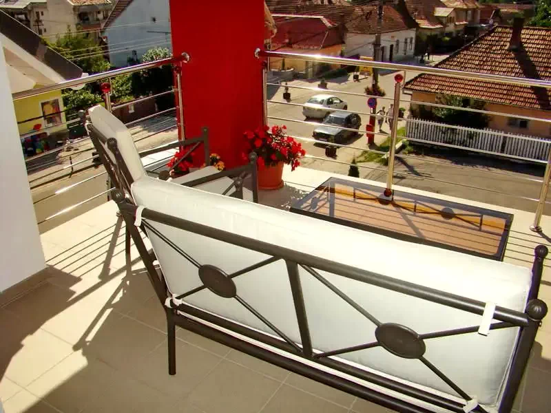 Szováta Szállás | Motel (K1070-31) A kép szerzői jogvédelem alatt állhat. Javasolt a kapcsolatfelvétel a jog tulajdonossal.