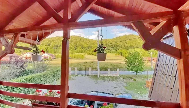 Szováta Szállás | Motel (K1254-16) A kép szerzői jogvédelem alatt állhat. Javasolt a kapcsolatfelvétel a jog tulajdonossal.