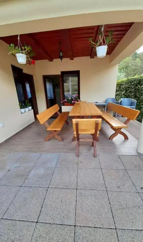 Sovata Cazare | Motel (K1254-18) Imaginea poate fi supusă drepturilor de autor. Se recomandă contactarea titularului drepturilor.