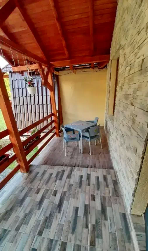 Szováta Szállás | Motel (K1254-22) A kép szerzői jogvédelem alatt állhat. Javasolt a kapcsolatfelvétel a jog tulajdonossal.