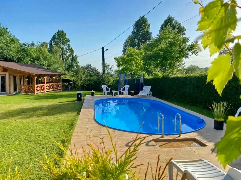 Sovata Cazare | Hotel**** (K1414-11) Imaginea poate fi supusă drepturilor de autor. Se recomandă contactarea titularului drepturilor.