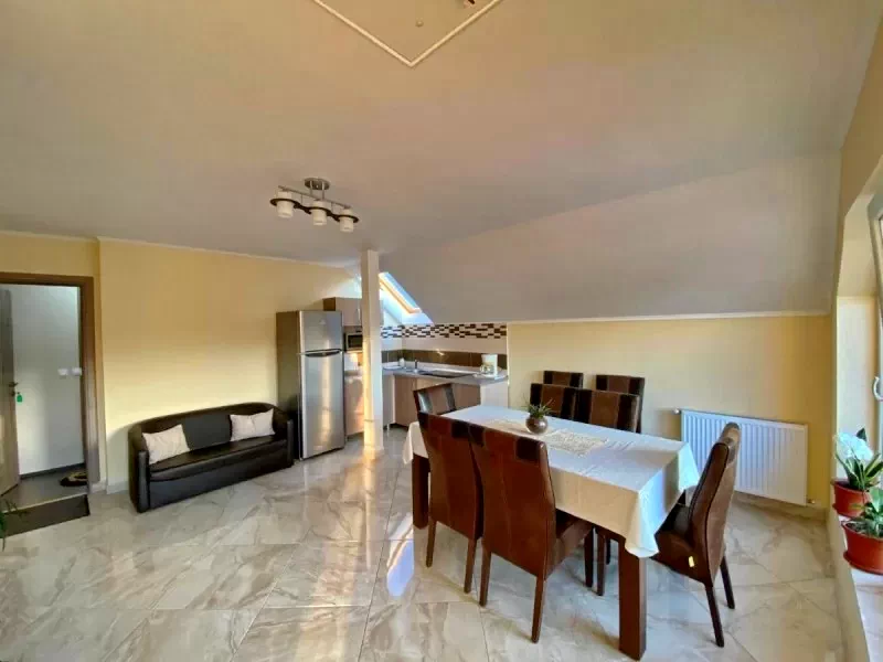 Sovata Cazare | Hotel**** (K1414-31) Imaginea poate fi supusă drepturilor de autor. Se recomandă contactarea titularului drepturilor.