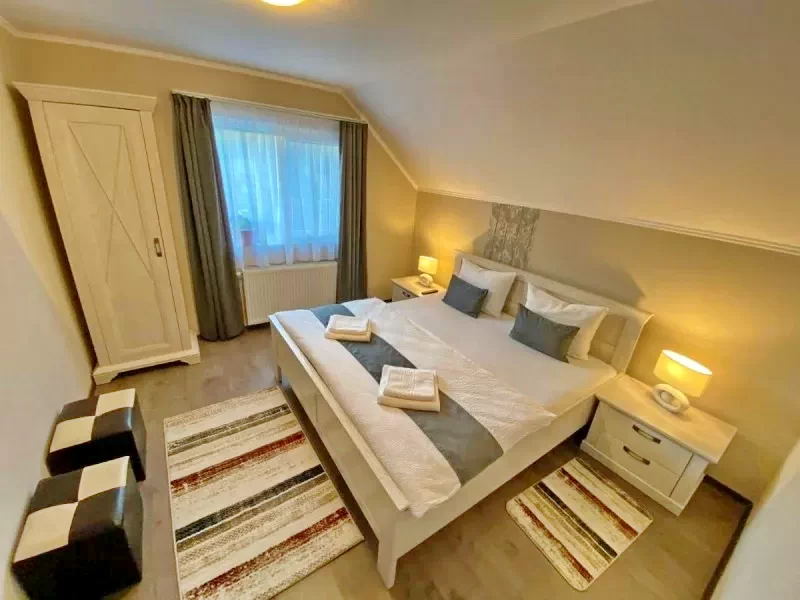 Sovata Cazare | Hotel**** (K1414-34) Imaginea poate fi supusă drepturilor de autor. Se recomandă contactarea titularului drepturilor.