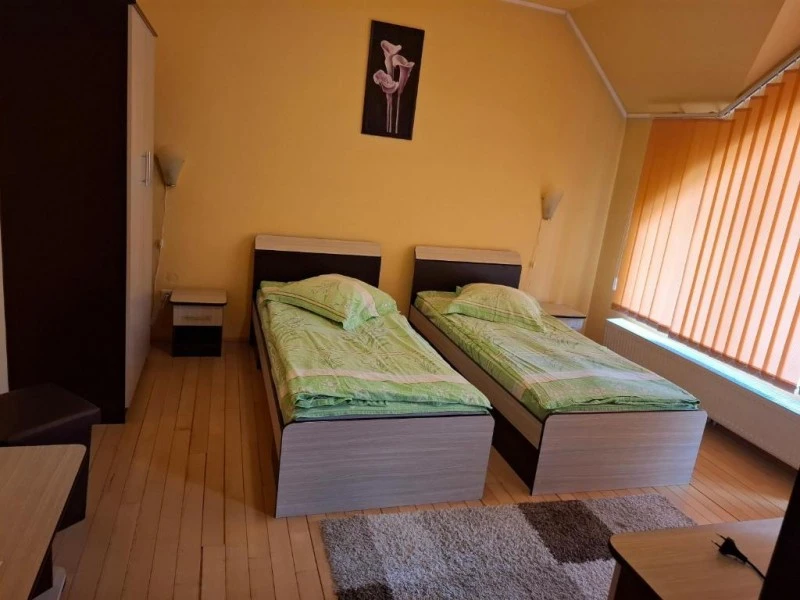 Sovata Cazare | Sat de vacanță (K1420-22) Imaginea poate fi supusă drepturilor de autor. Se recomandă contactarea titularului drepturilor.