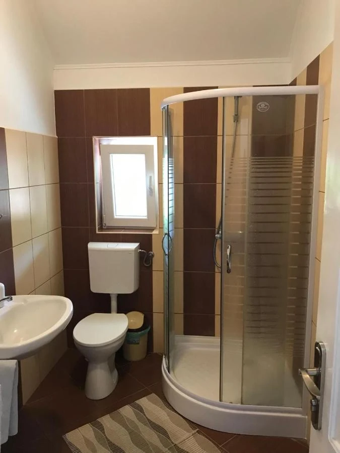 Sovata Cazare | Hotel**** (K1517-11) Imaginea poate fi supusă drepturilor de autor. Se recomandă contactarea titularului drepturilor.