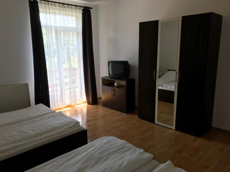 Sovata Cazare | Hotel**** (K1517-12) Imaginea poate fi supusă drepturilor de autor. Se recomandă contactarea titularului drepturilor.