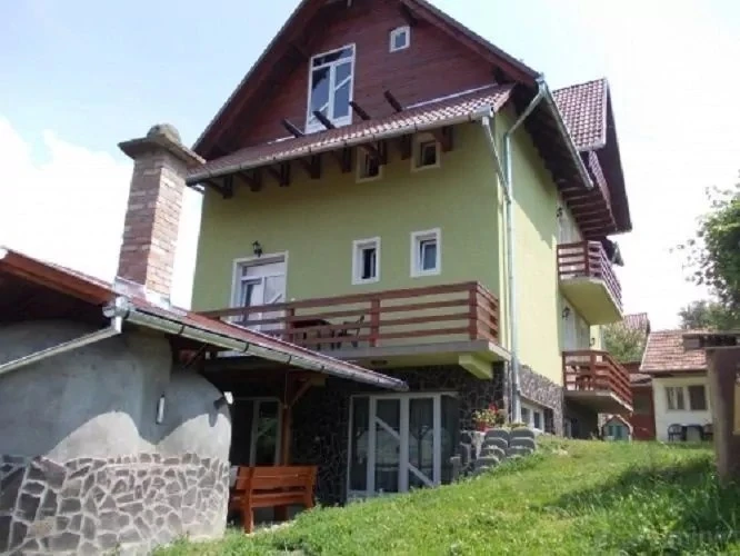 Sovata Cazare | Hotel**** (K1517-27) Imaginea poate fi supusă drepturilor de autor. Se recomandă contactarea titularului drepturilor.