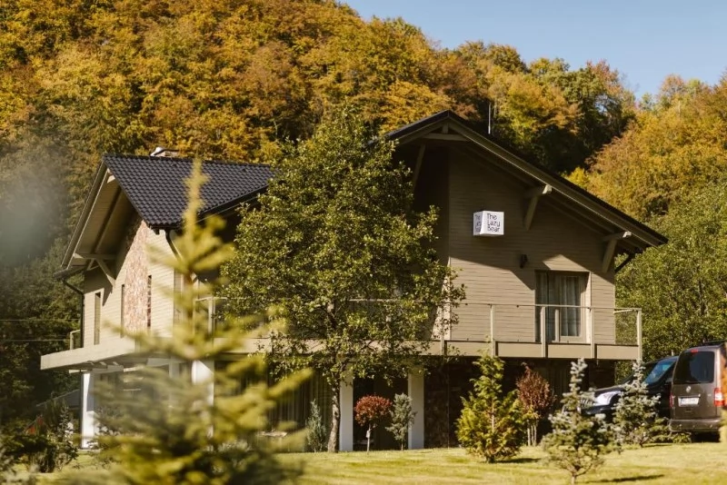 Sovata Cazare | Sat de vacanță (K1480-43) Imaginea poate fi supusă drepturilor de autor. Se recomandă contactarea titularului drepturilor.