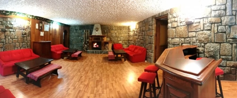 Szováta Szállás | Üdülőfalu (K1477-8) A kép szerzői jogvédelem alatt állhat. Javasolt a kapcsolatfelvétel a jog tulajdonossal.