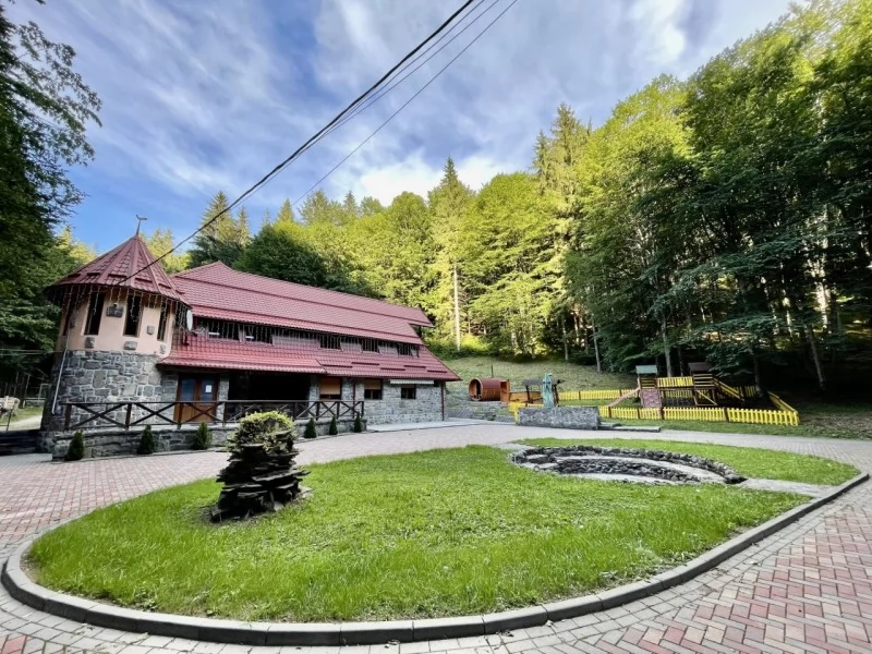 Sovata Cazare | Sat de vacanță (K1477-25) Imaginea poate fi supusă drepturilor de autor. Se recomandă contactarea titularului drepturilor.