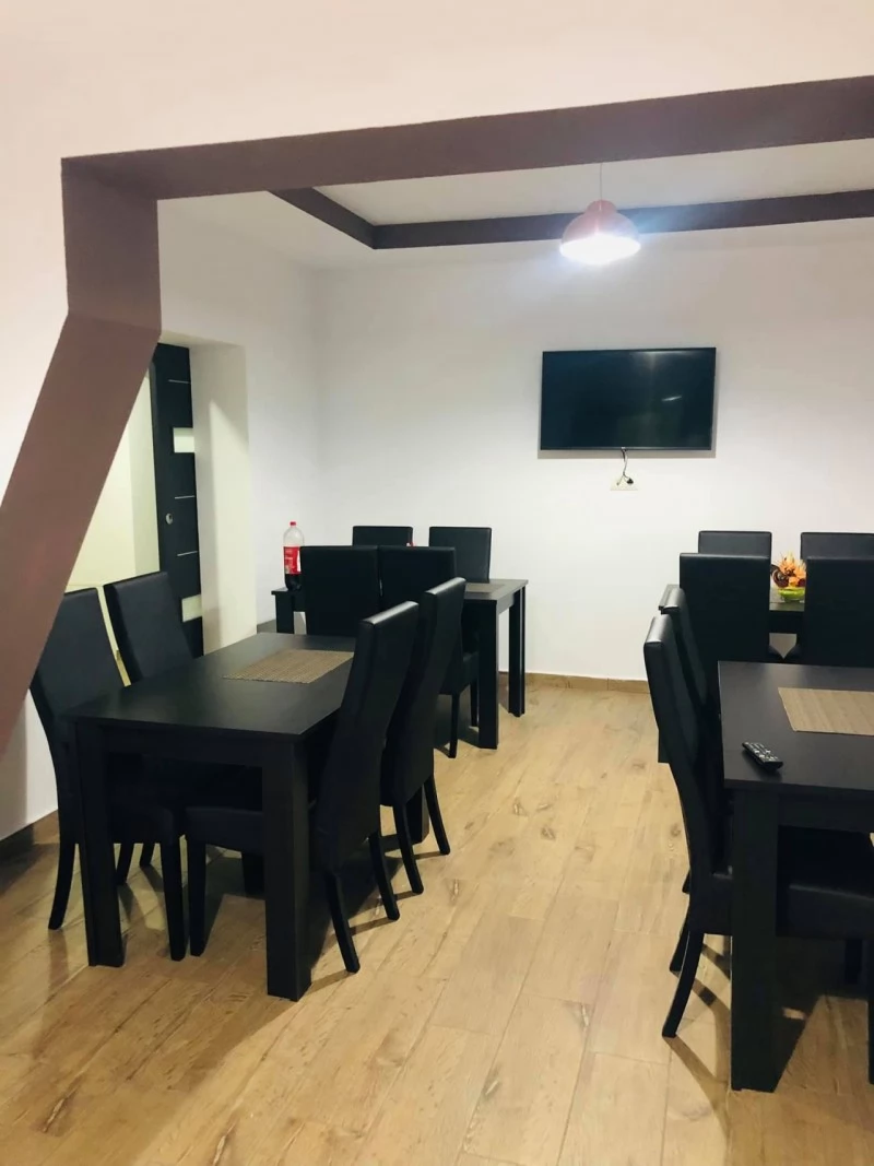 Szováta Szállás | Üdülőfalu (K1468-2) A kép szerzői jogvédelem alatt állhat. Javasolt a kapcsolatfelvétel a jog tulajdonossal.