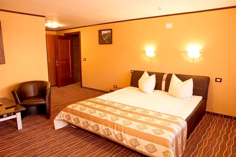 Sovata Cazare | Pensiune turistică (K1432-19) Imaginea poate fi supusă drepturilor de autor. Se recomandă contactarea titularului drepturilor.