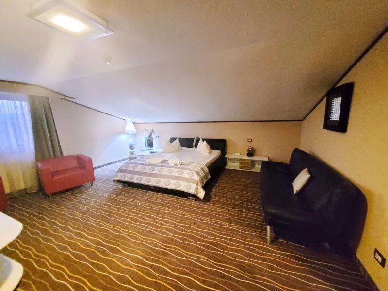 Sovata Cazare | Pensiune turistică (K1432-21) Imaginea poate fi supusă drepturilor de autor. Se recomandă contactarea titularului drepturilor.