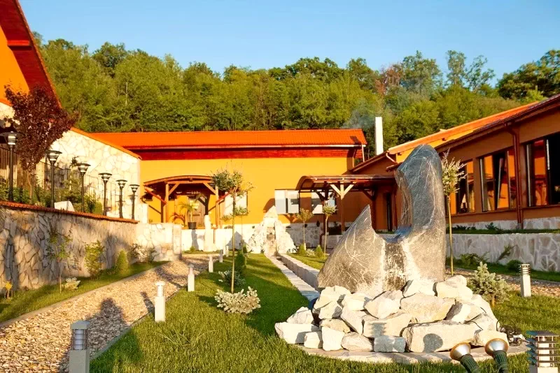 Sovata Cazare | Pensiune turistică (K1432-28) Imaginea poate fi supusă drepturilor de autor. Se recomandă contactarea titularului drepturilor.