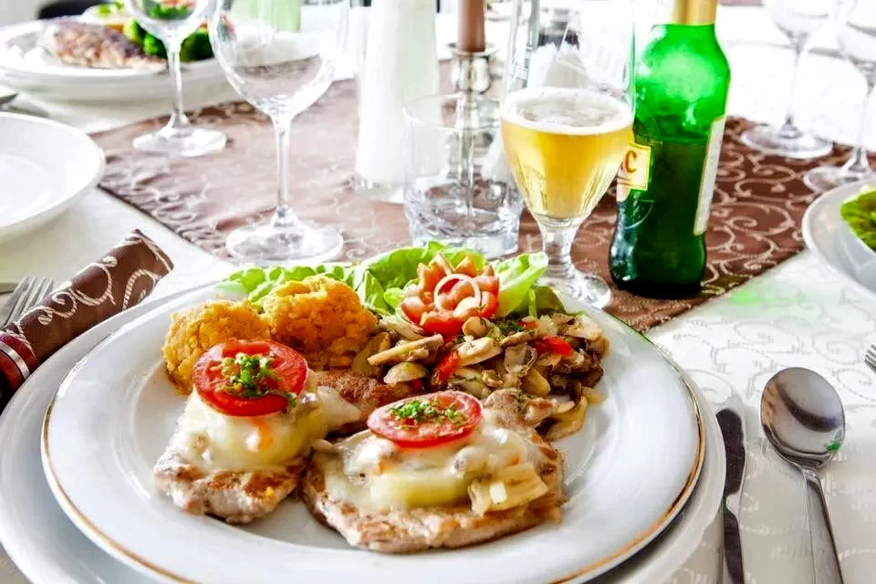 Szováta Szállás | Turisztikai panzió (K1432-35) A kép szerzői jogvédelem alatt állhat. Javasolt a kapcsolatfelvétel a jog tulajdonossal.