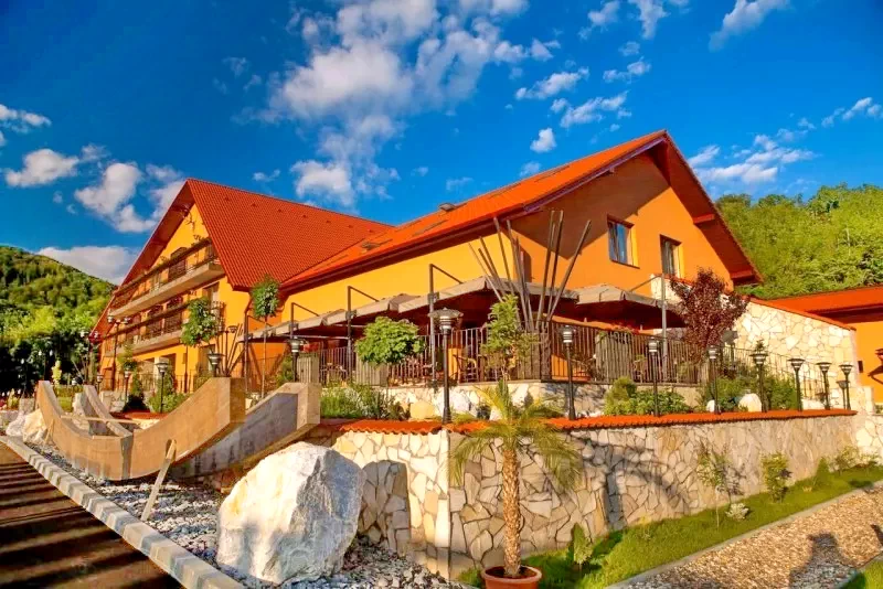 Szováta Szállás | Turisztikai panzió (K1432-86) A kép szerzői jogvédelem alatt állhat. Javasolt a kapcsolatfelvétel a jog tulajdonossal.