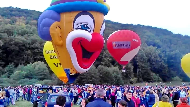 Sovata Cazare | Hotel**** (K1421-25) Imaginea poate fi supusă drepturilor de autor. Se recomandă contactarea titularului drepturilor.