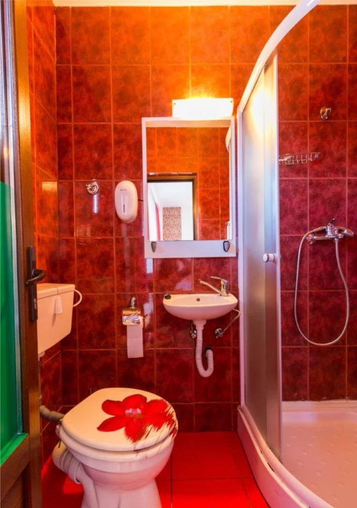 Szebenjuharos Szállás | Motel (K1494-11) A kép szerzői jogvédelem alatt állhat. Javasolt a kapcsolatfelvétel a jog tulajdonossal.