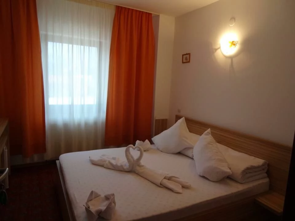 Păltiniș Cazare | Motel (K1494-37) Imaginea poate fi supusă drepturilor de autor. Se recomandă contactarea titularului drepturilor.