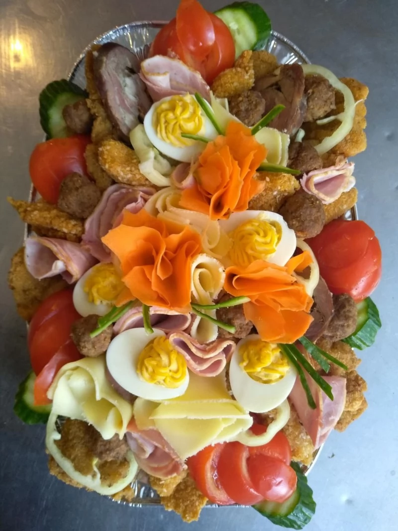 Cârța Cazare | Motel (K0123-41) Imaginea poate fi supusă drepturilor de autor. Se recomandă contactarea titularului drepturilor.