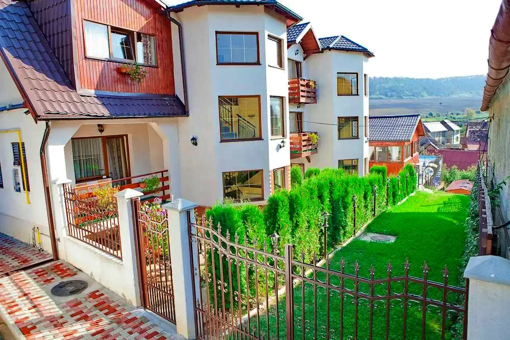 Bazna Cazare | Motel (K1181-9) Imaginea poate fi supusă drepturilor de autor. Se recomandă contactarea titularului drepturilor.