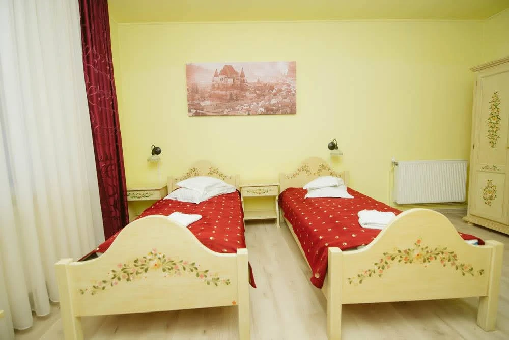 Bazna Cazare | Motel (K1181-11) Imaginea poate fi supusă drepturilor de autor. Se recomandă contactarea titularului drepturilor.