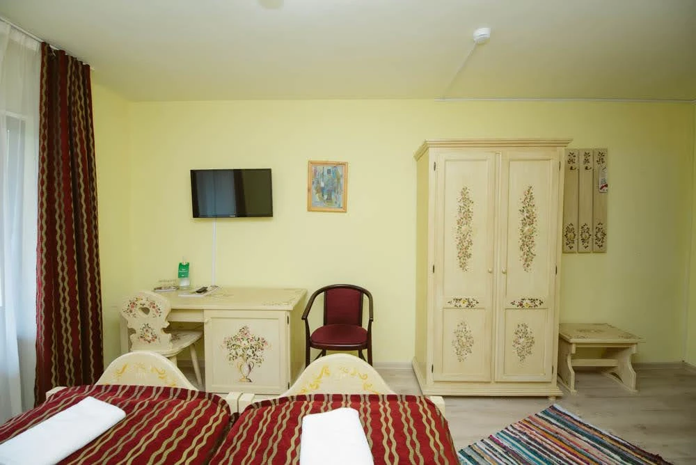 Bazna Cazare | Motel (K1181-12) Imaginea poate fi supusă drepturilor de autor. Se recomandă contactarea titularului drepturilor.