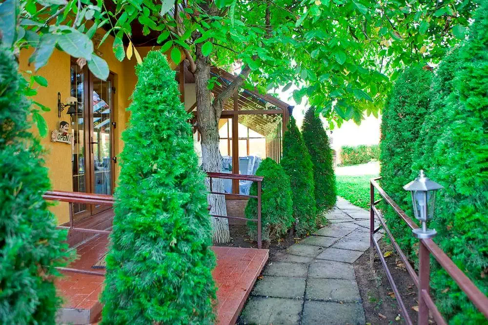 Bazna Cazare | Motel (K1181-34) Imaginea poate fi supusă drepturilor de autor. Se recomandă contactarea titularului drepturilor.